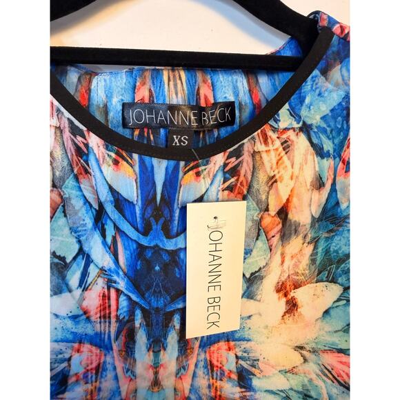 Johanne Beck Abstract Feather Print Sleeveless Cropped Vest XS NWT Made USA - Picture 6 of 8